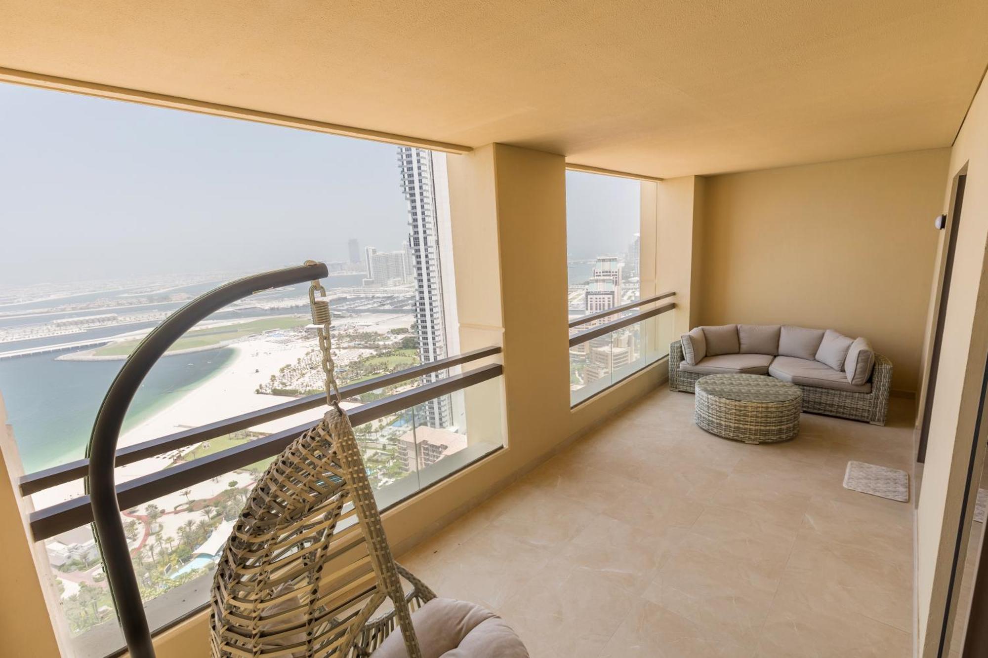 Spectacular Seaview Your Coastal Dream Awaits Apartment